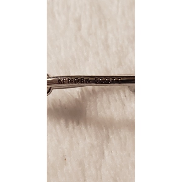 Kendra Scott Fallyn Linear Earrings Silver tone Twist Knot - Picture 4 of 4